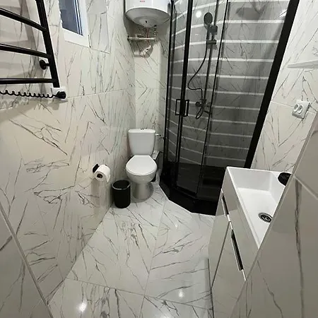 Modern House Synevyrsʼka Polyana