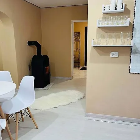 Modern House * Synevyrsʼka Polyana