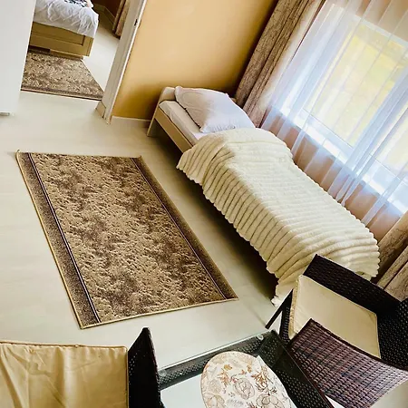 Holiday home Modern House Synevyrs'ka Polyana